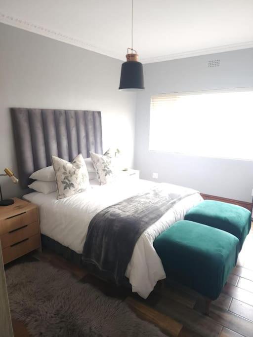 Cape Town, Sea Point, Beautiful 2 Bedroom Apartment @Tucked Away מראה חיצוני תמונה